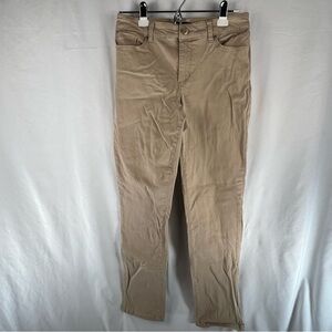 Bandolino - Size 6 - Women’s Pants - Khaki - Amy Styling